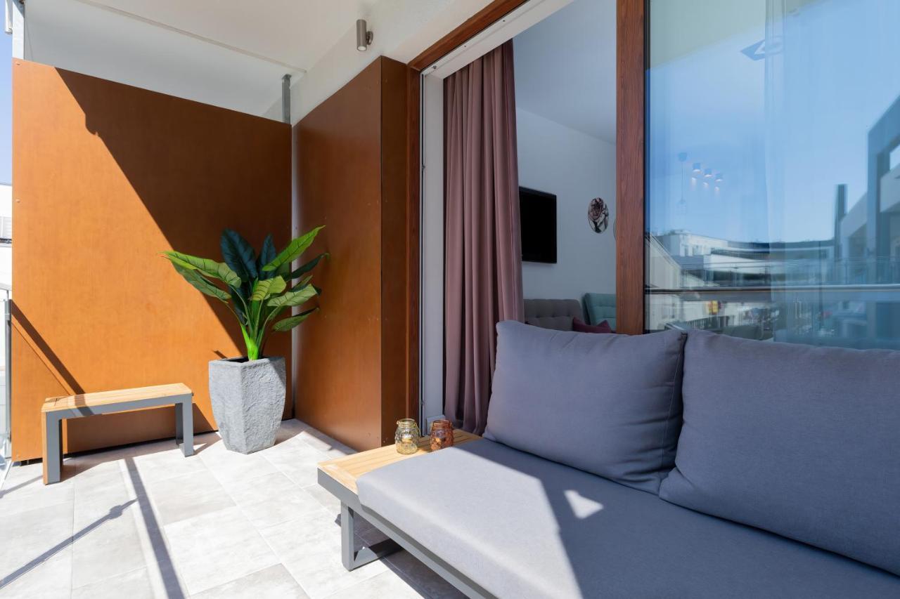 Gold Flamingo Apartament By Noclegi Renters Miedzyzdroje Exteriör bild