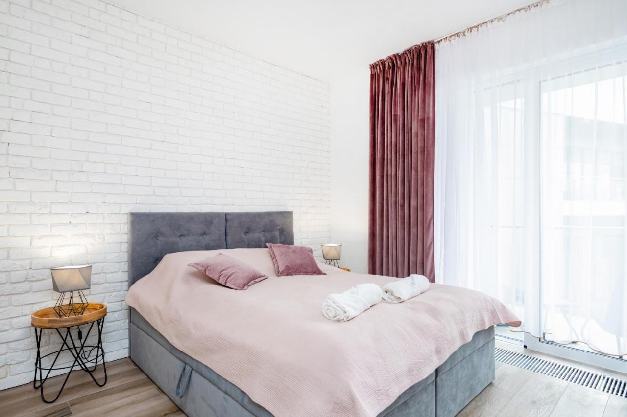 Gold Flamingo Apartament By Noclegi Renters Miedzyzdroje Exteriör bild